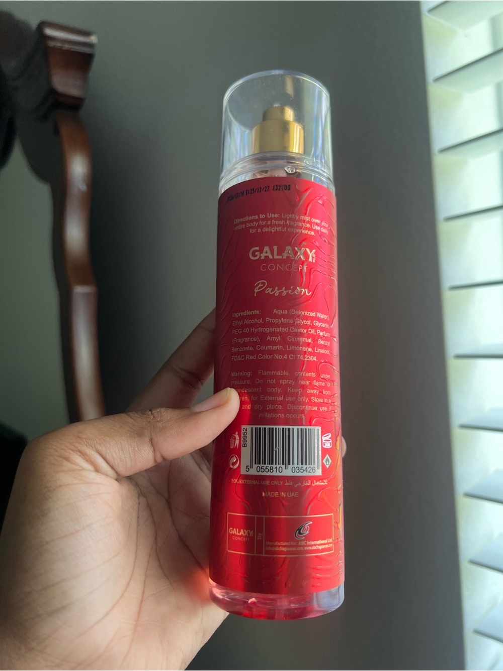 Red Perfumed Mist - Legendary - Picture 5 of 7